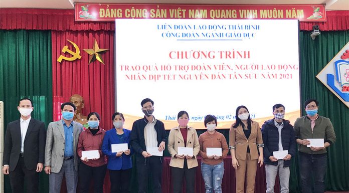 Công đoàn ngành Giáo dục Thái Bình trao 107 suất quà cho đoàn viên dịp Tết Tân Sửu